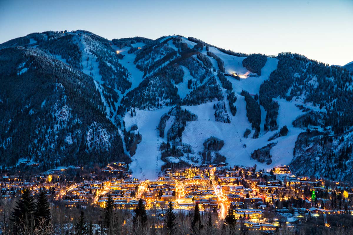 Best Ski Resorts in Colorado | Switchback Travel